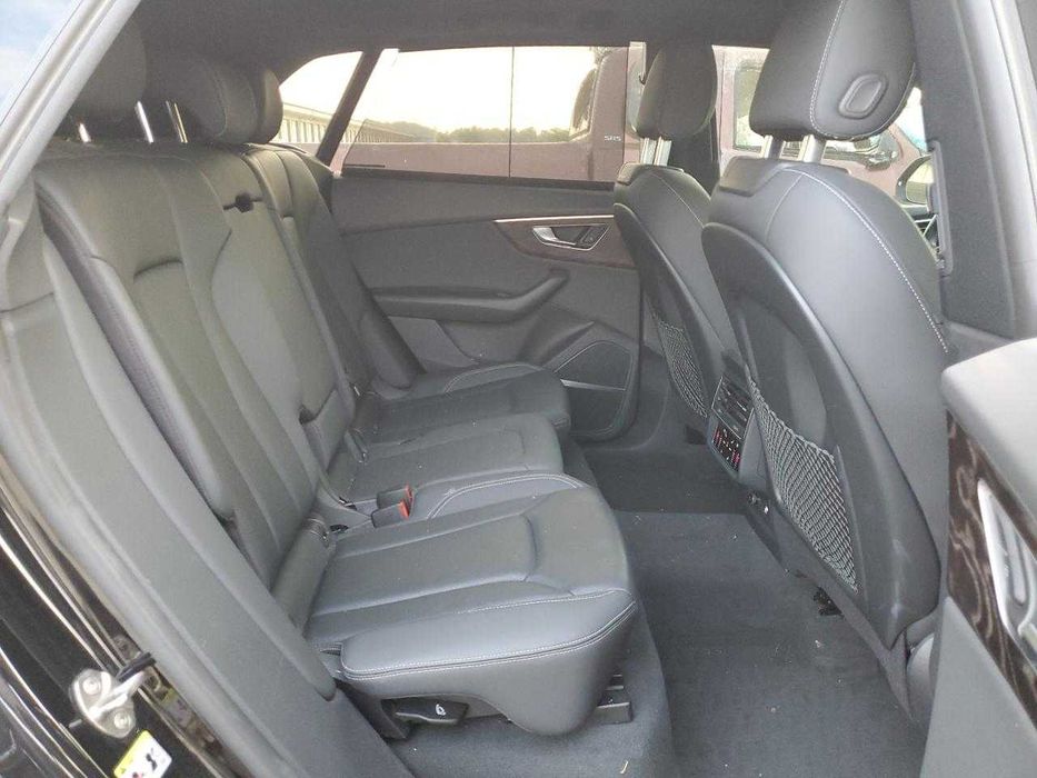 2020 Audi Q8 Prestige S-LINE