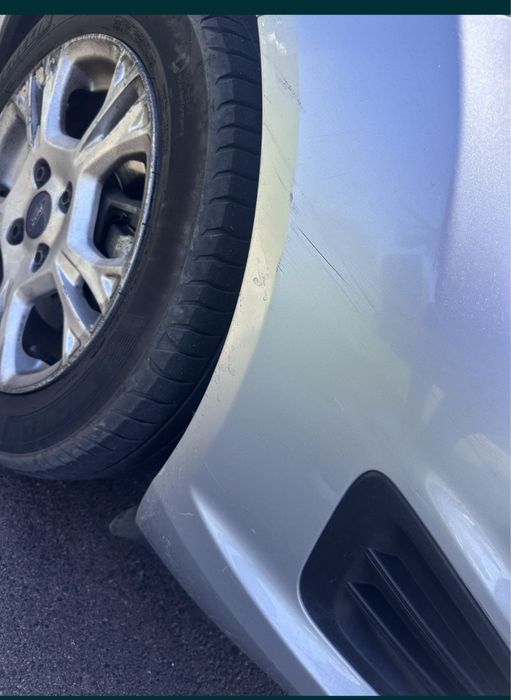 Продам авто Ford Fiesta SE 2016, сіре, хетчбек