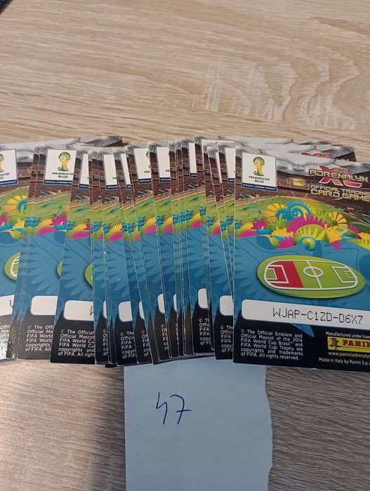 Karty piłkarskie kolekcjonerskie Adrenalyn XL