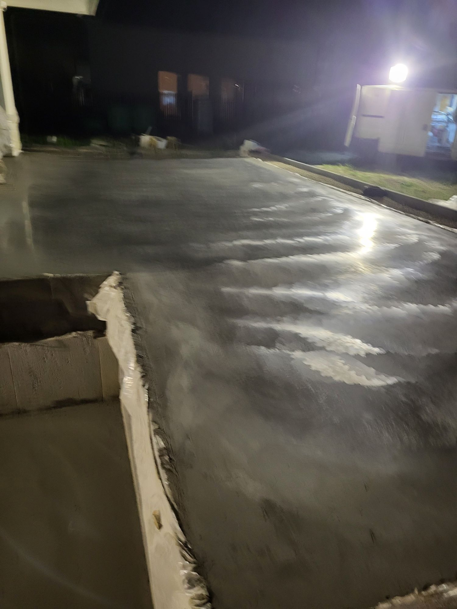 Betonowe Posadzki przemysłowe