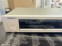 Tuner Onkyo T-4430