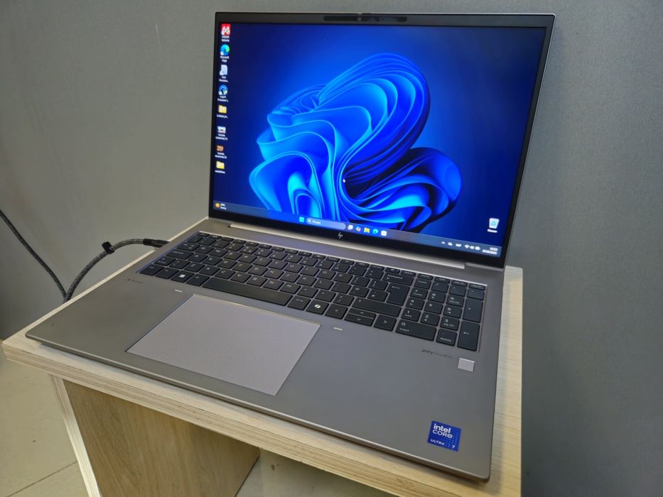 ТОП!HP ZBOOK FIREFLY 16 G11 Intel core ultra 7 155h AI 32Gb