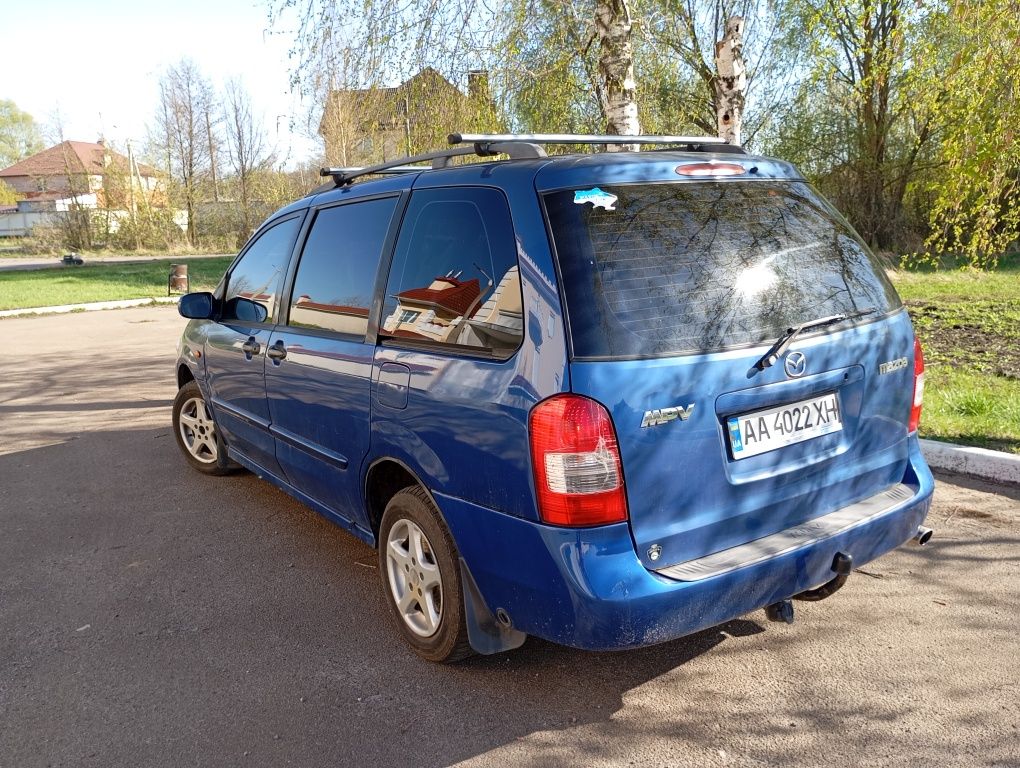 Продам авто  mazda mpv