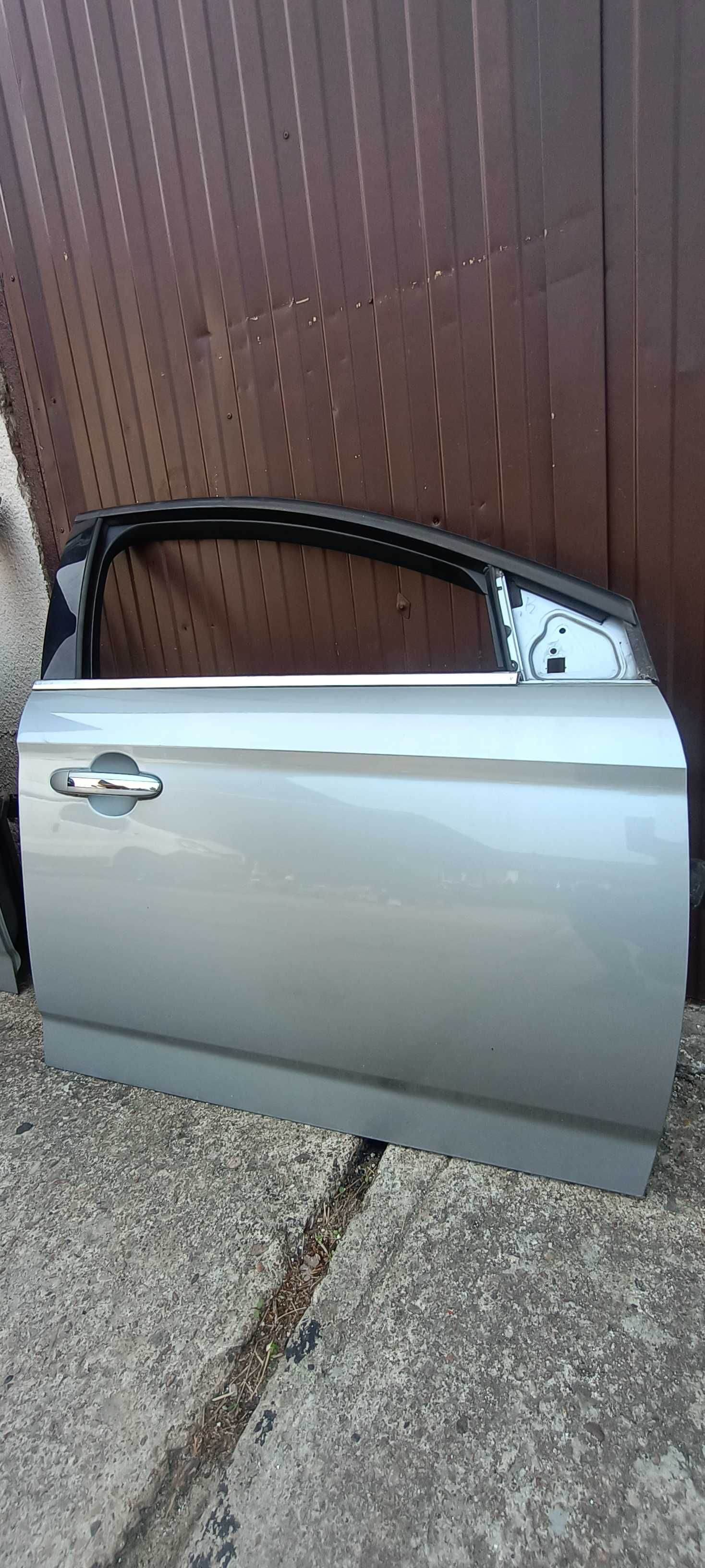 Ford Mondeo mk4 drzwi przednie prawe kod 7.6