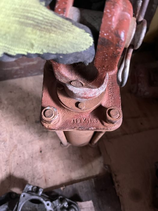 Продам гидроцилиндр