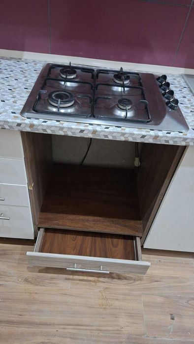 komplet mebli kuchennych