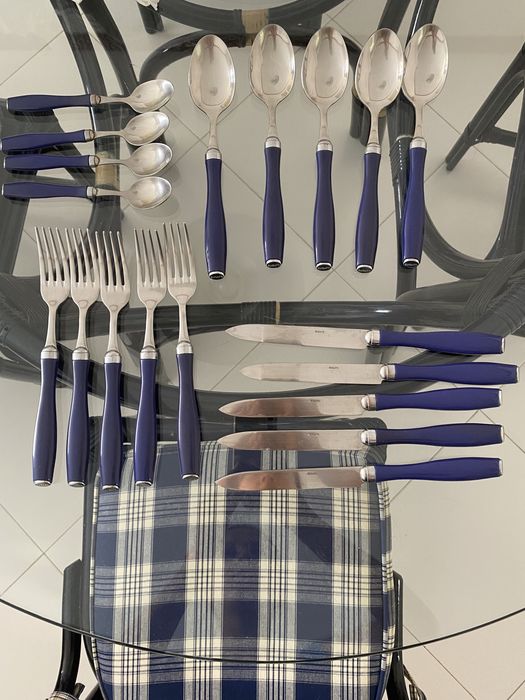 Vendo conjunto de talheres