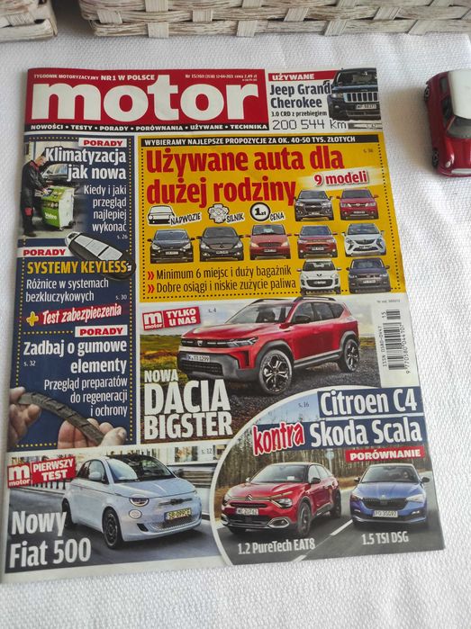 Czasopismo Motor WYSZUKAJ Auto 15/2021 Captiva C4 Cherokee Klasa R