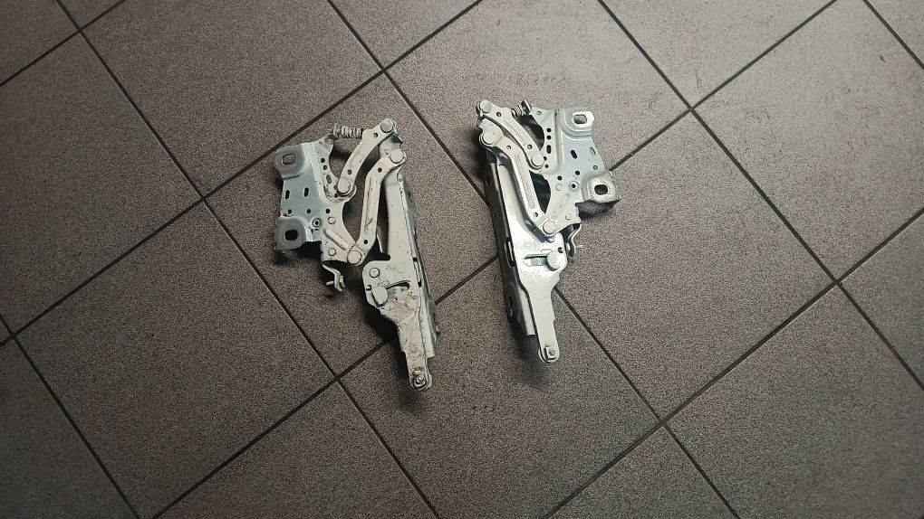 Mini F55 zawiasy przedniej maski