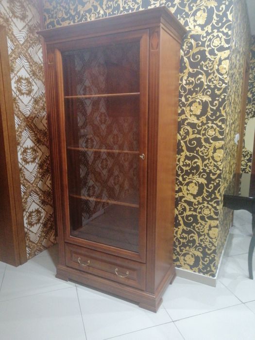 Mam na sprzedaż witrynę