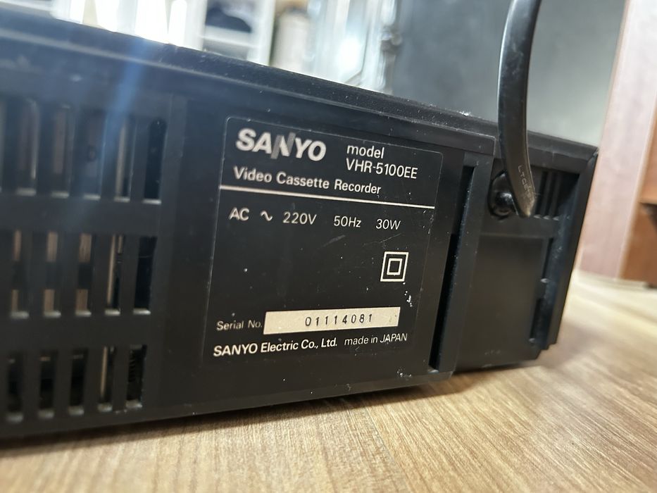 Magnetowid Sanyo VHR-5100ee