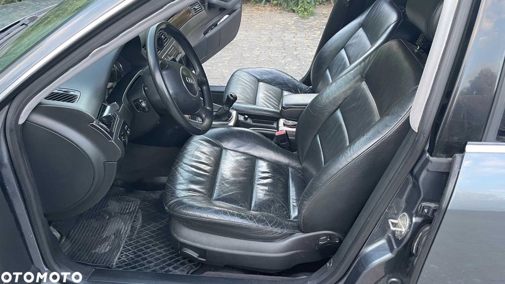 AUDI A6 C5 2003r 1.9 TDI (130KM)