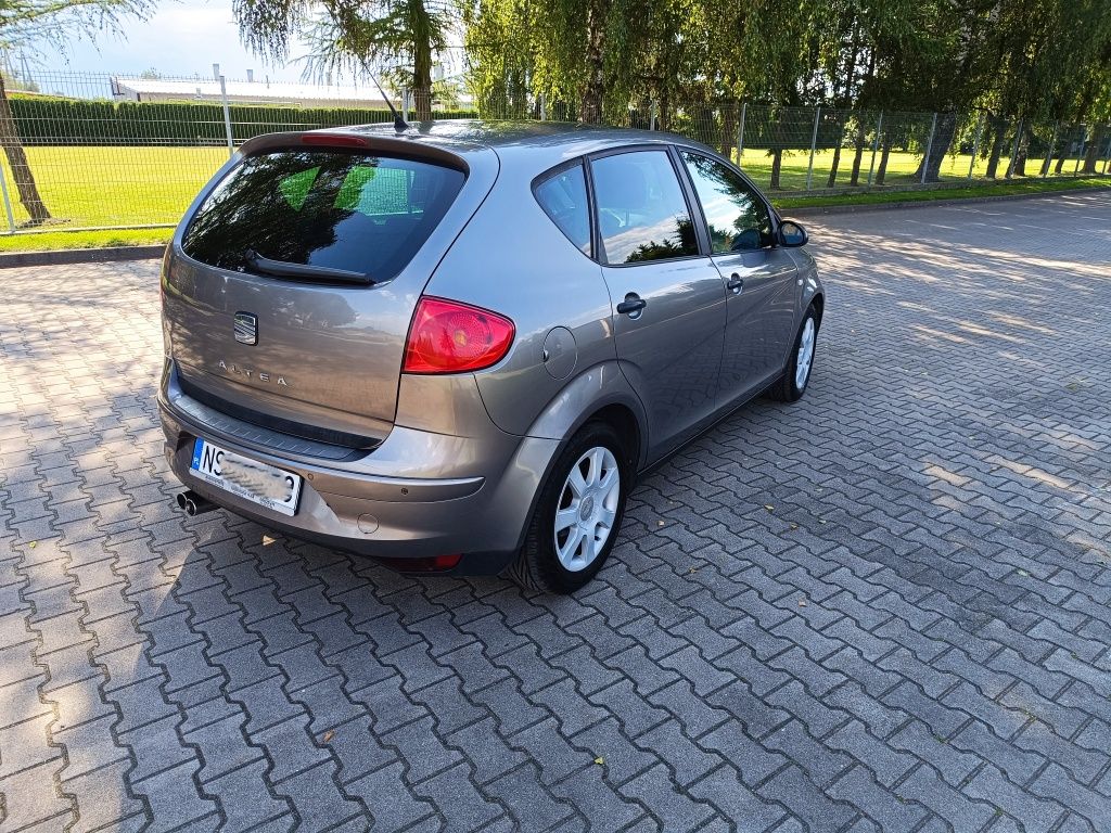 Seat altea 1.9tdi Klimatyzacja chłodzi ISOFIX 2kpl kół