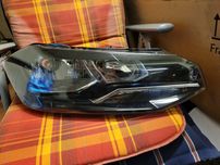 Lampa prawa vw polo 6 Vl 2G1
