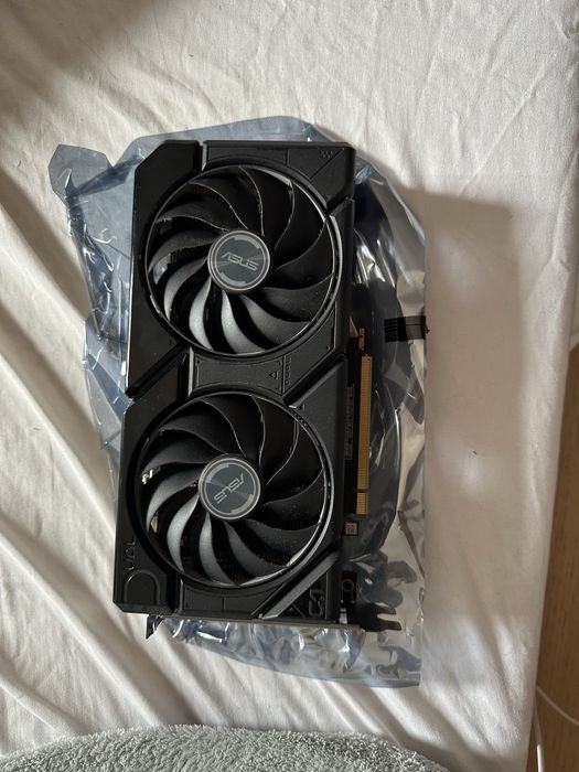 rtx 4060 8gb asus