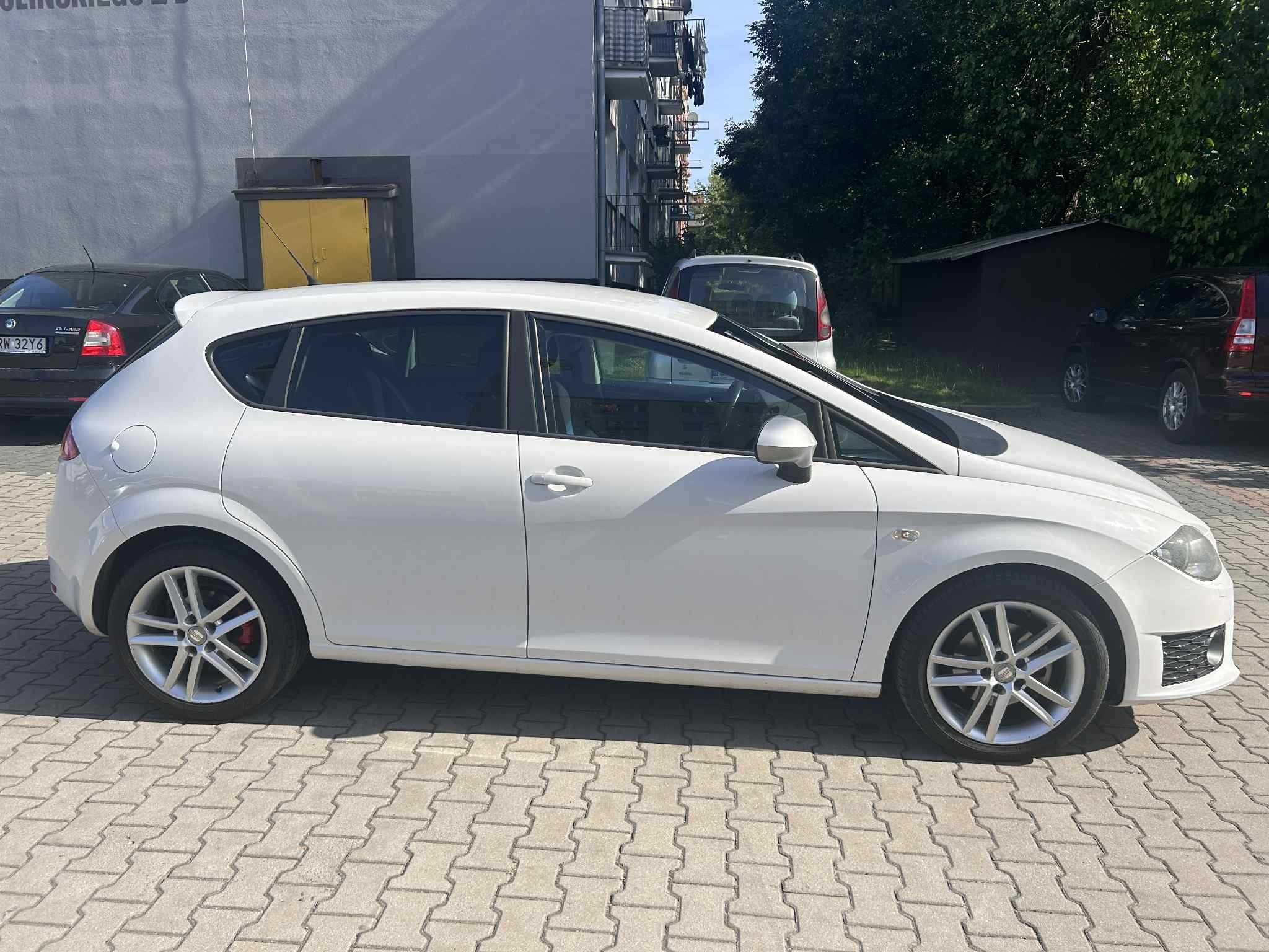 SEAT LEON II FR 1.8 TSI | Bogate wyposażenie | 2012 | Biały | Zadbany