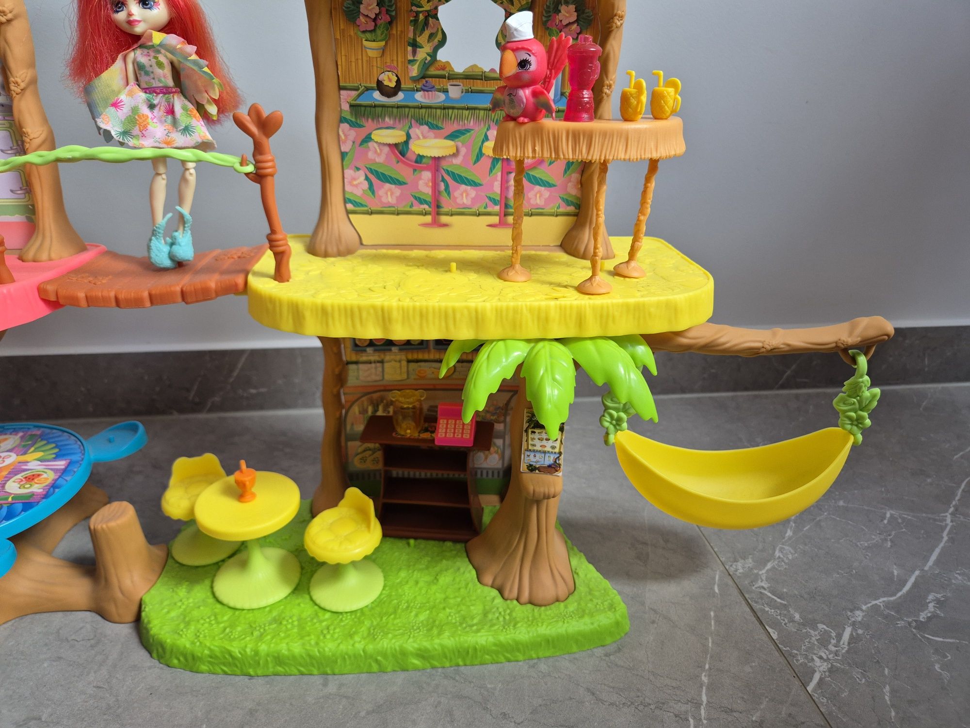 Duzy DOMEK ENCHANTIMALS Tropical cafe +Dodatki