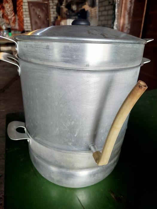 Продаётся соковарка.