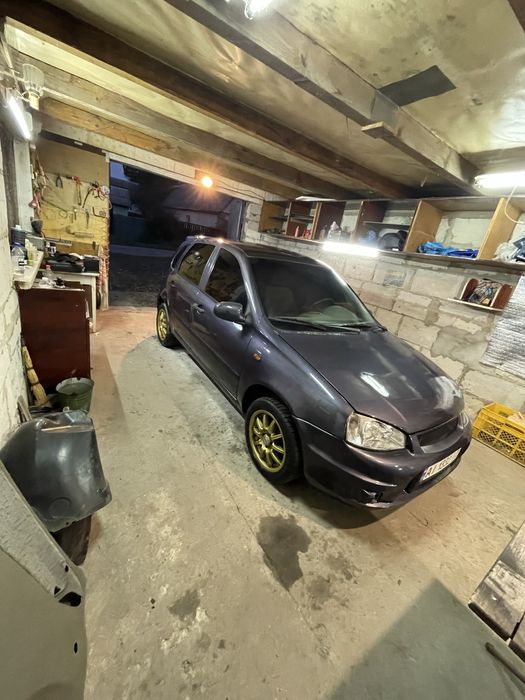 Лада каліна -**на бензині