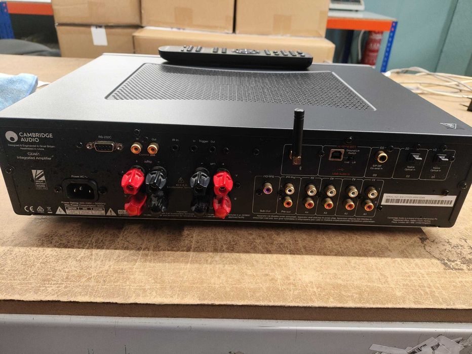 Amplificador Integrado