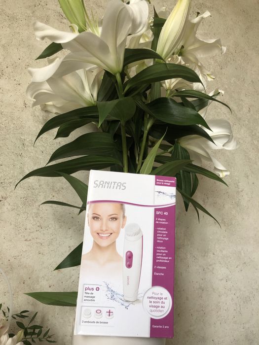 Щітка для чищення обличчя Sanitas