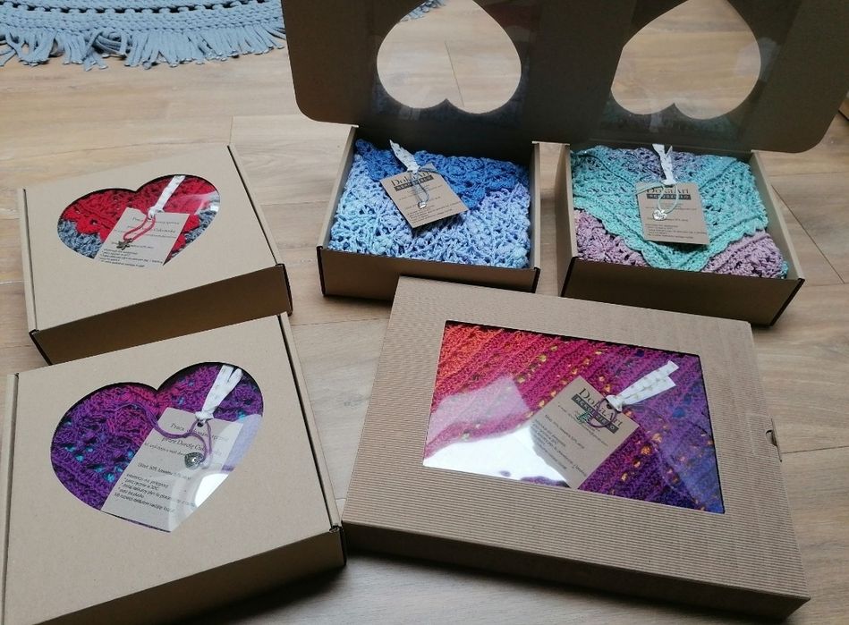 Chusta ręcznie robiona