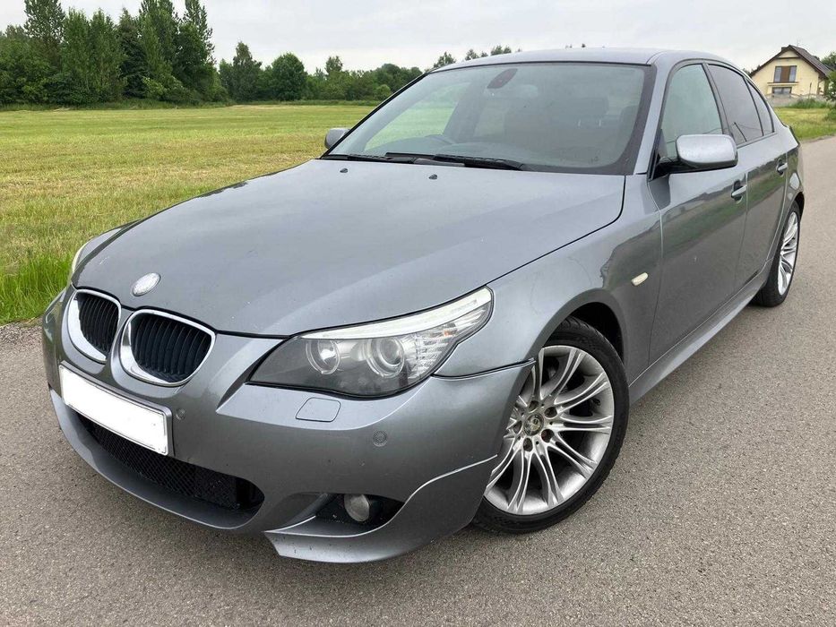 Kompletny M-Pakiet BMW E60 SPACEGRAU A52/7 PDC Zderzak przód tył progi