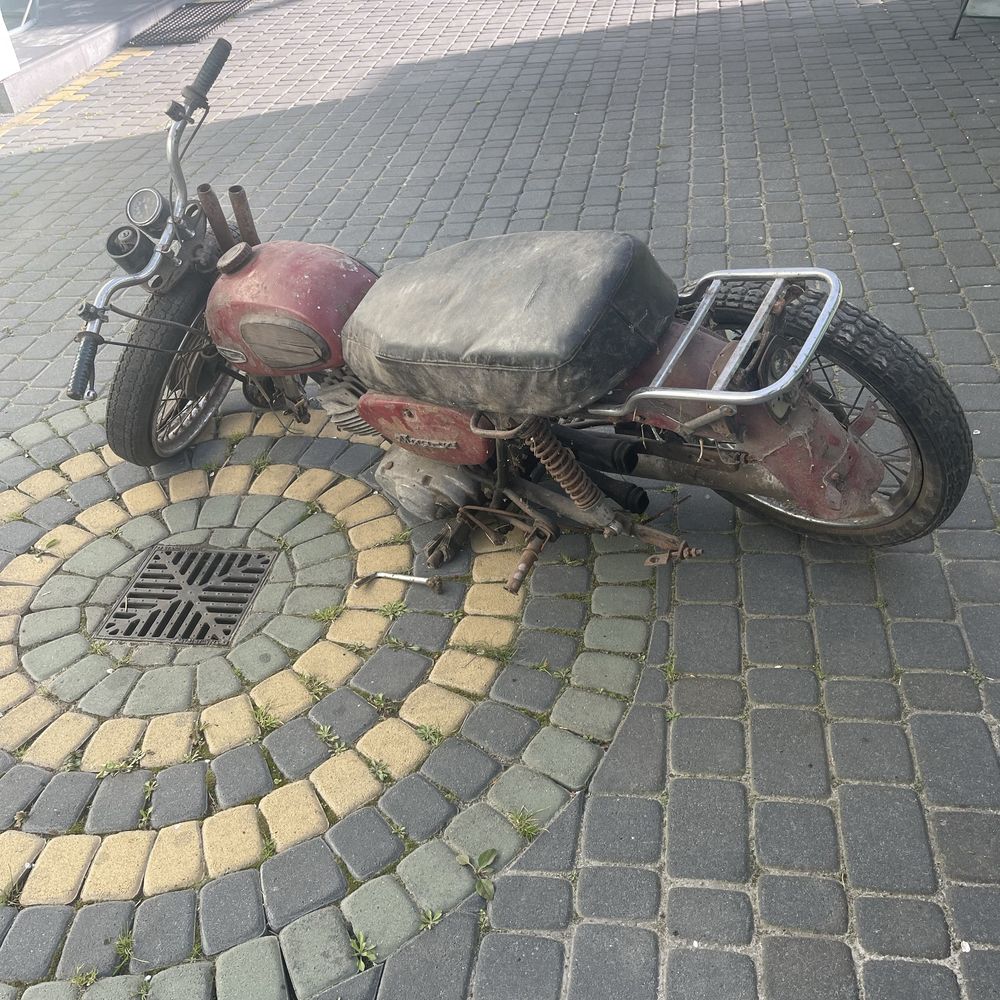 Мотоцикл мінск під розбор або на реставрацію