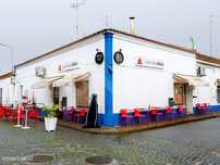 Snack-Bar em Funcionamento | Vila de Montoito