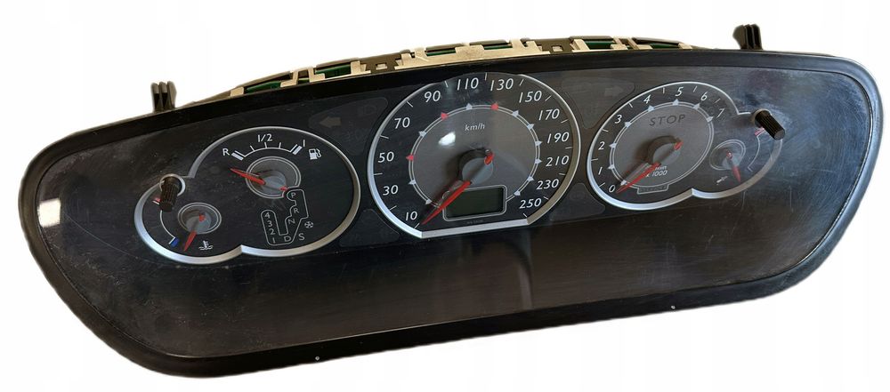 Licznik Zegary Prędkościomierz Obrotomierz Citroen C5 Benzyna