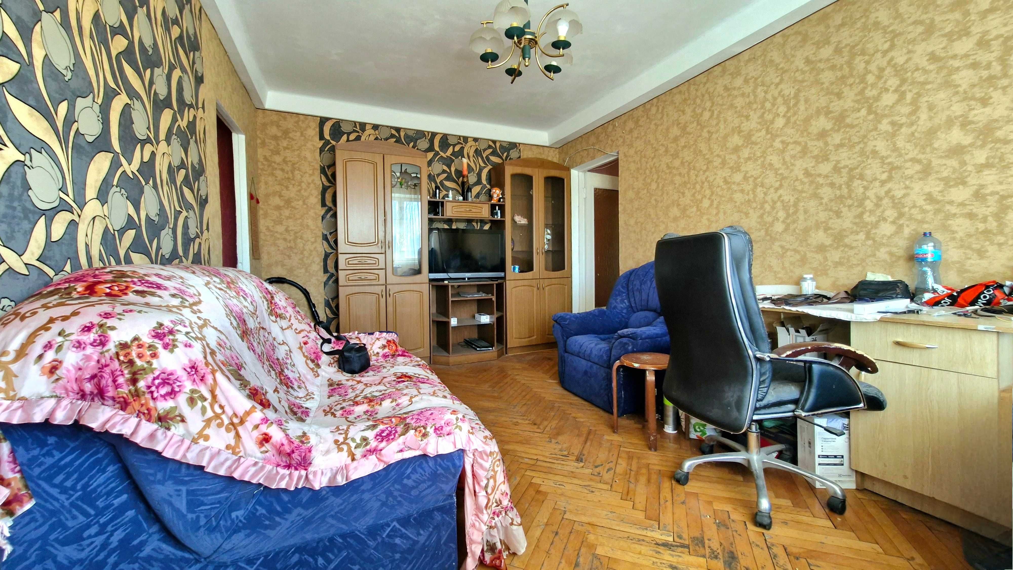 Продам 4к.квартиру в Києві, вул Гречка 22
