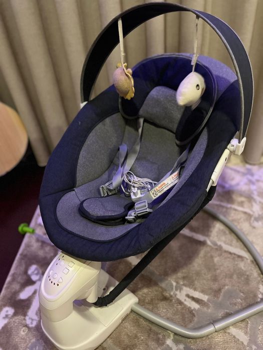 Baloiço bebe como novo vendo para desocupar