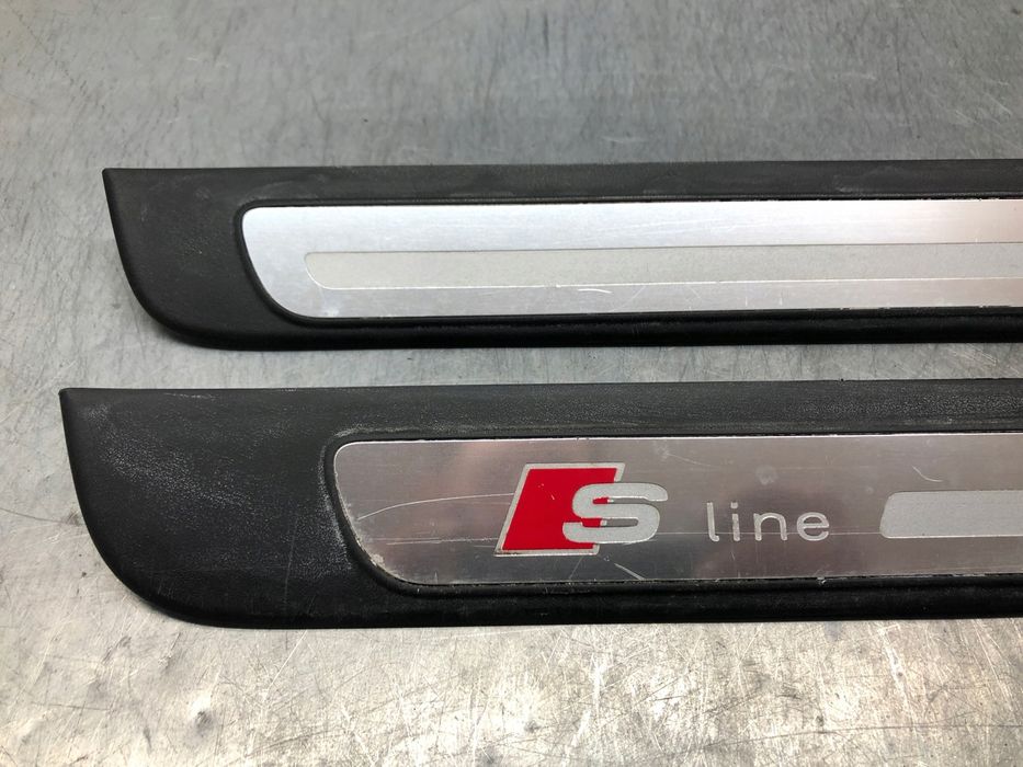 A4 B8 S Line nakładki Listwy Progowe Komplet