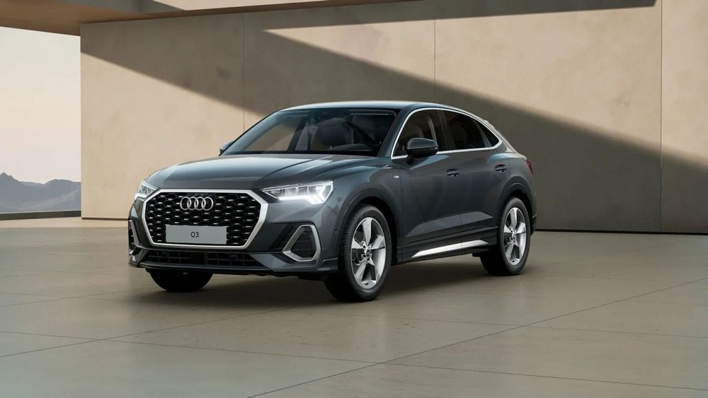 Audi Q3 Sportback Kamera / Ambiente / Sun & Light / Side Assist / El. Klapa