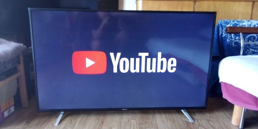 Telewizor Manta 55 cali 4k UHD smart tv dvb t2 bardzo dobry stan