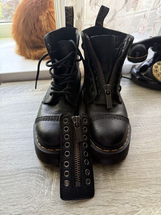 Оригінал Dr. Martens Sinclair–Black Aunt Sally Др. Мартинс р.37. Торг