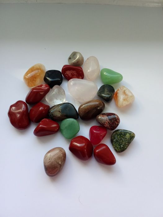 Камені самордки для декора