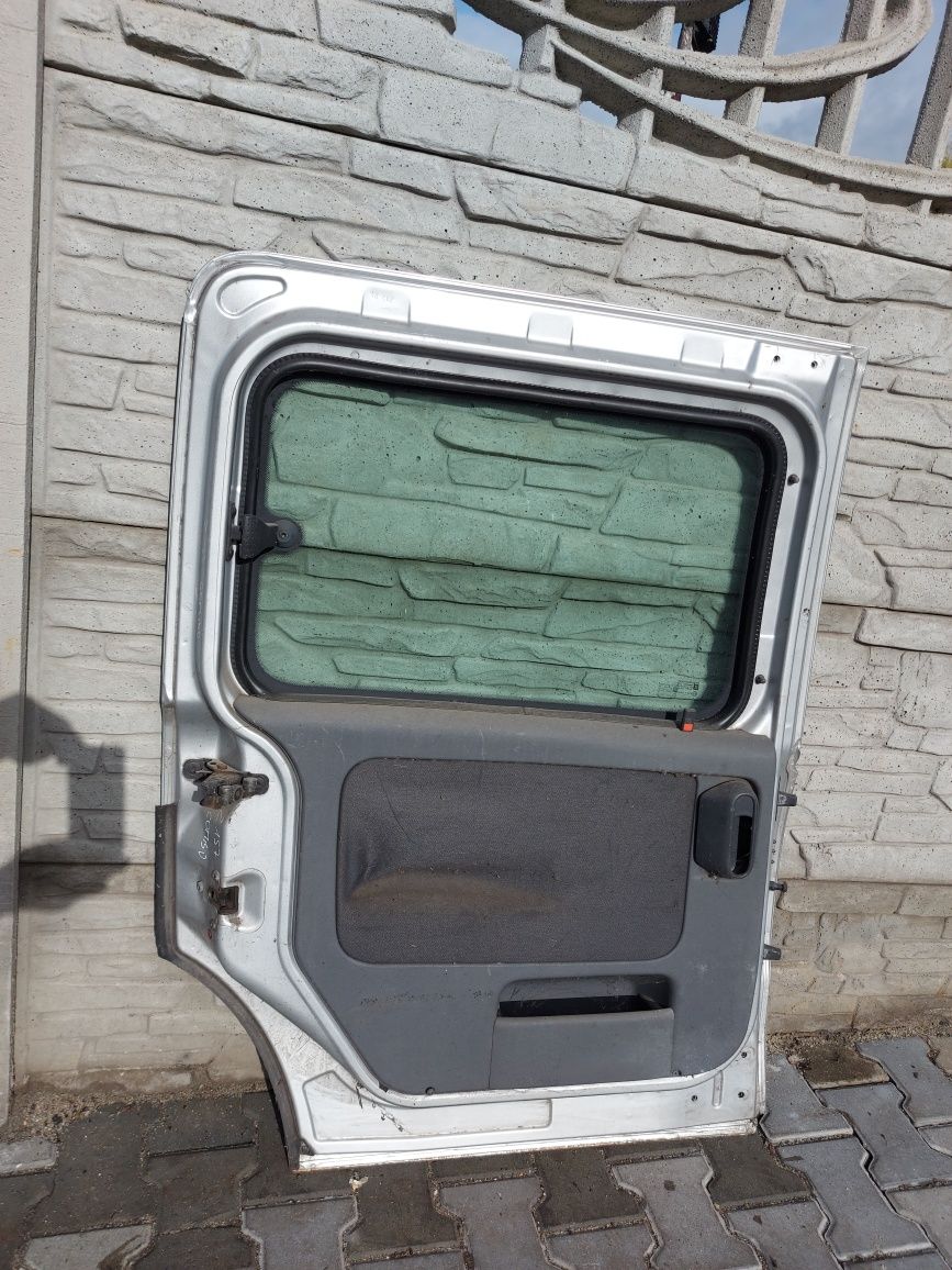 , Opel combo drzwi lewe Z157 kompletne