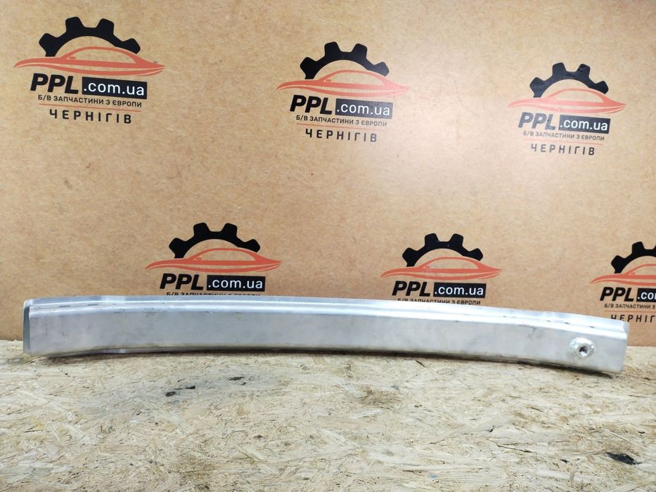 Audi A4 B9 2015-2023 Усилитель бампера переднего 8W0807113