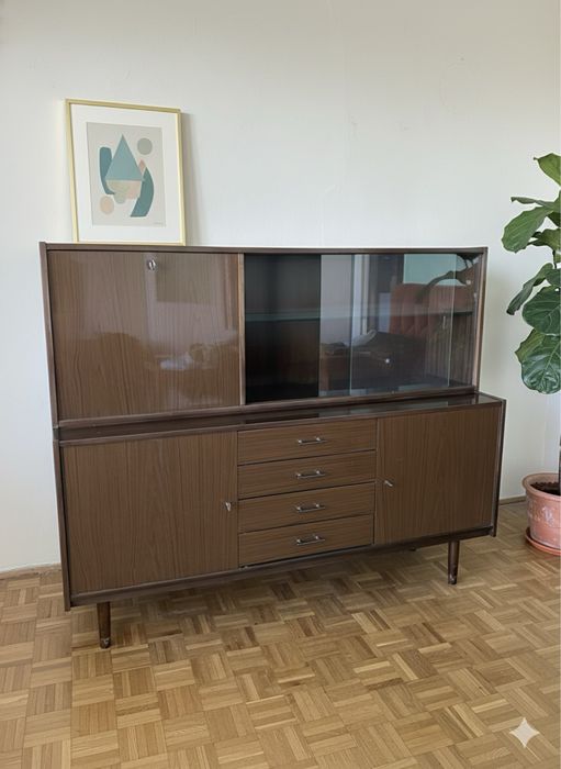 SPRZEDAM! Stylowa Komoda/Witryna - Stan Bardzo Dobry!