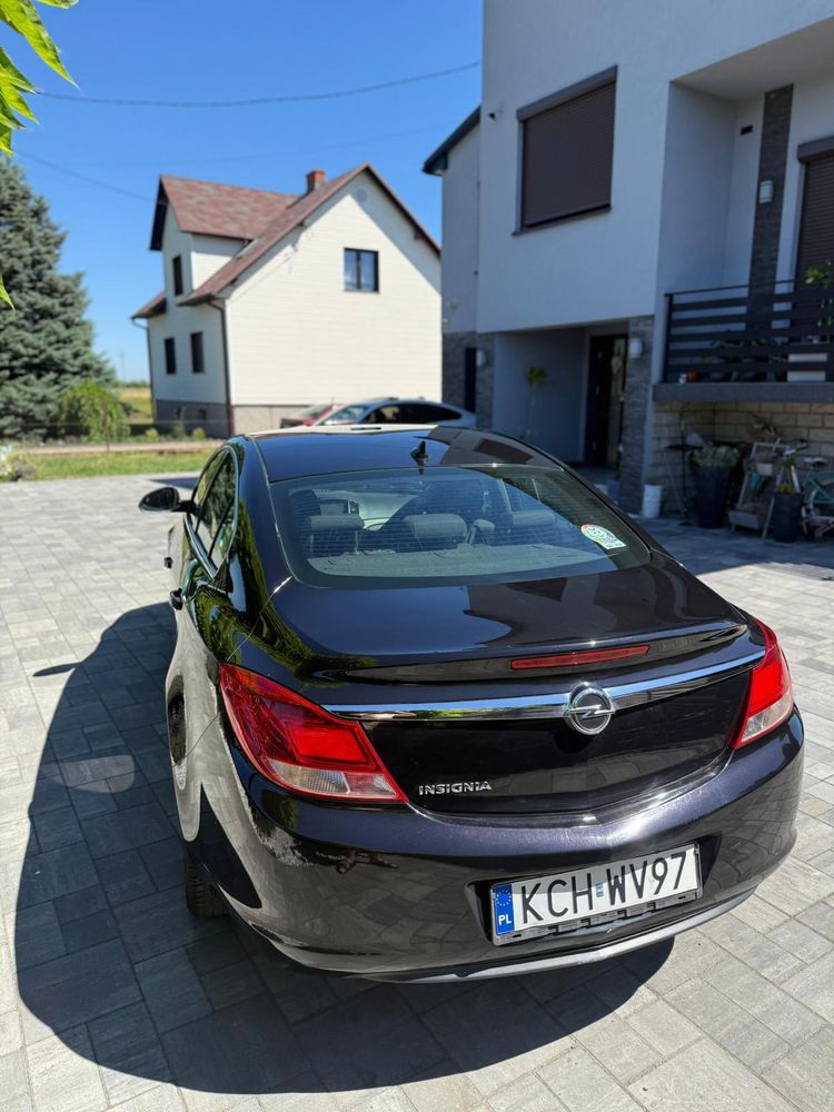 Opel Insignia 1.8 benzyna xenon klima po remoncie