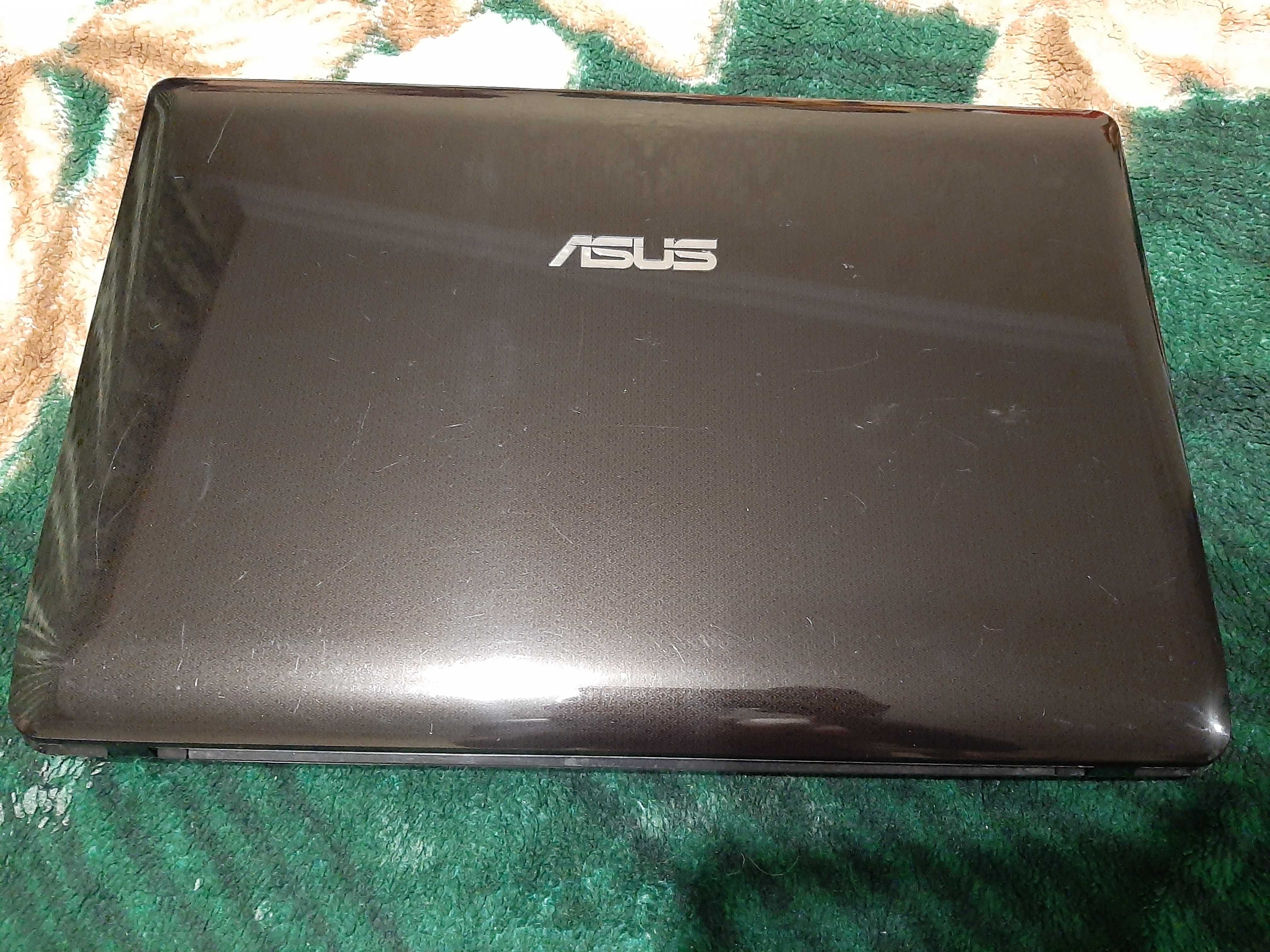 Ноутбук Asus K52d