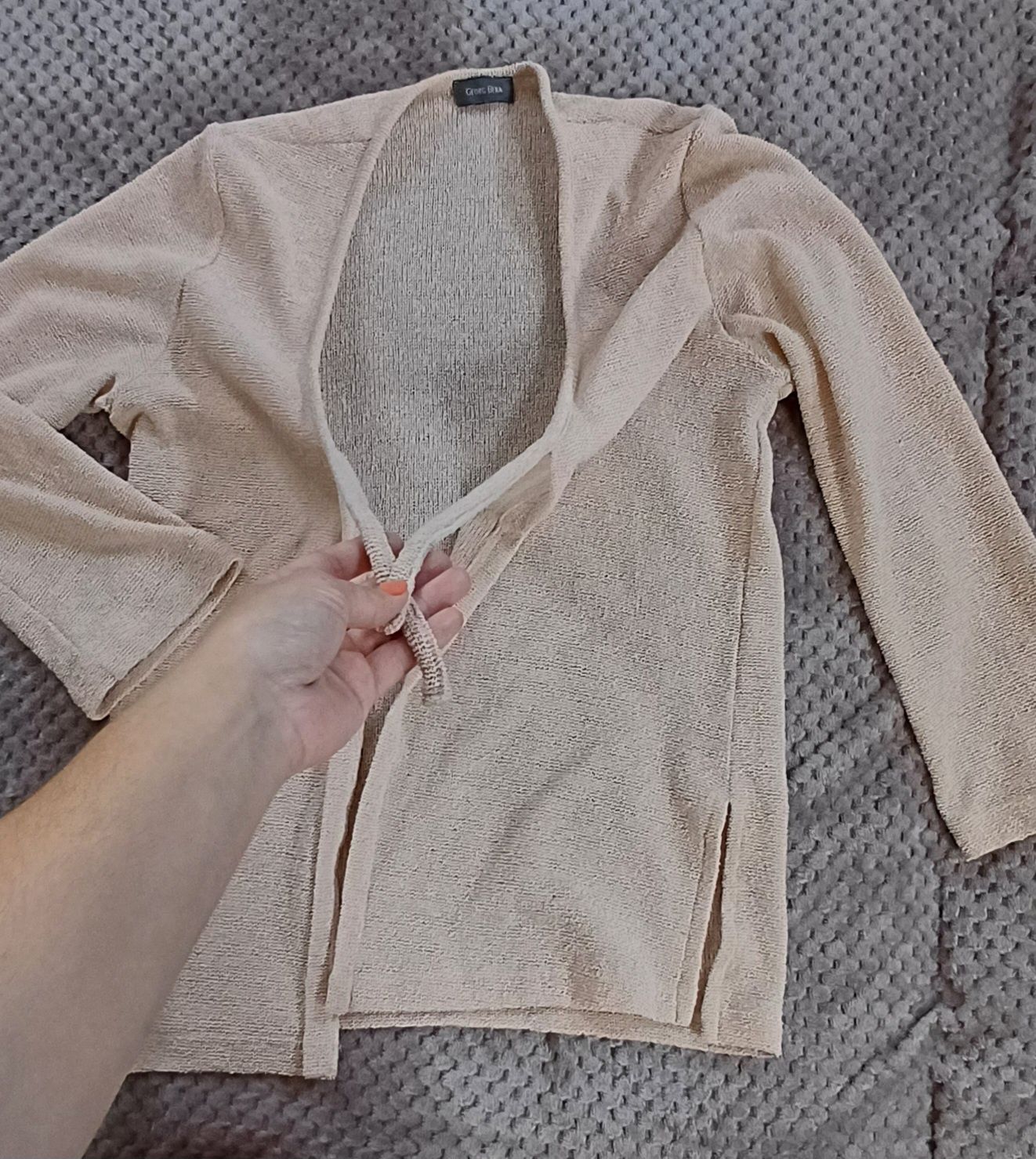 Sweterek narzutka r.M/L