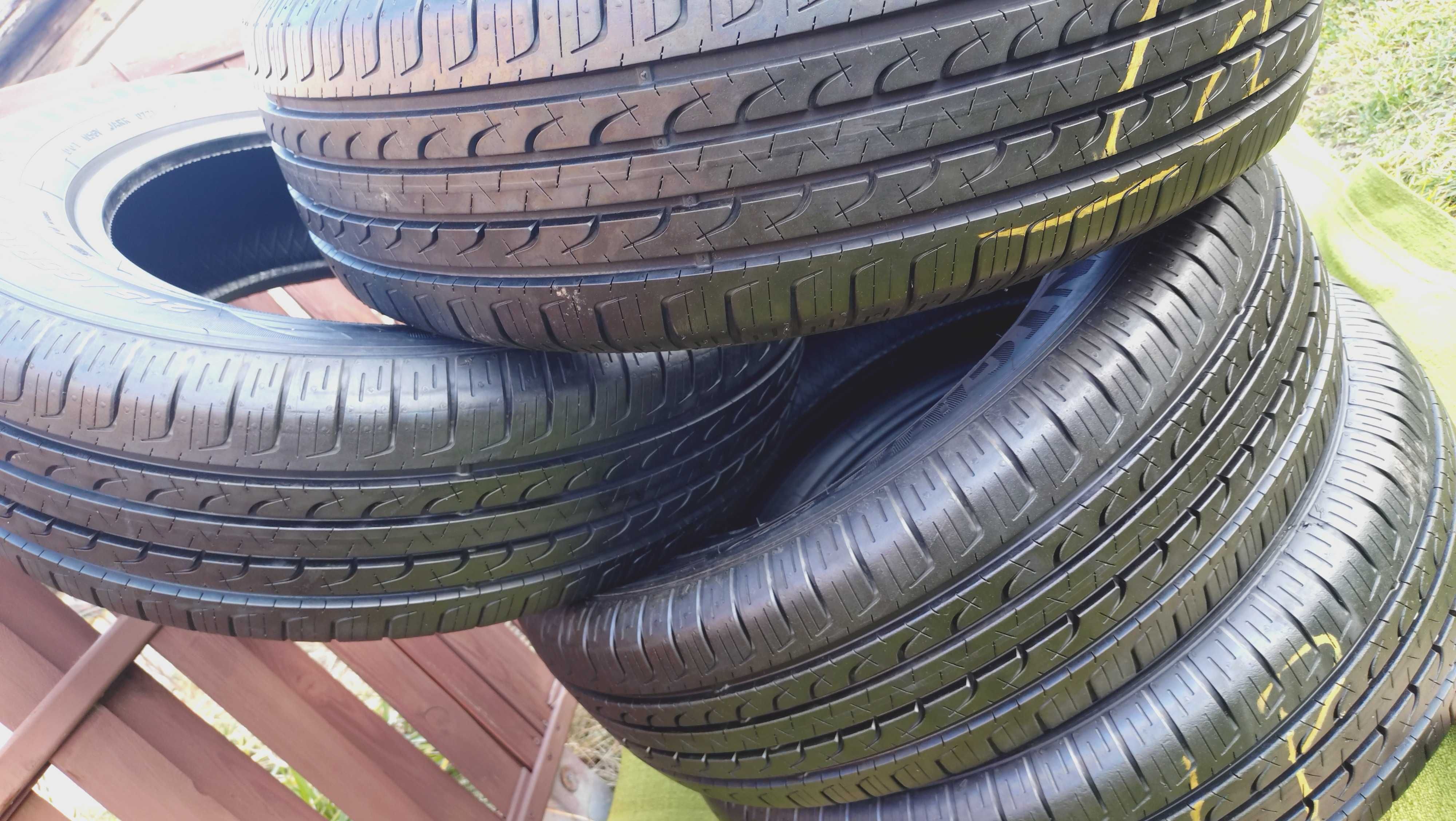 opony komplet GOODYEAR EFFICIENTGRIP 215/65 R16 SUV 4x4