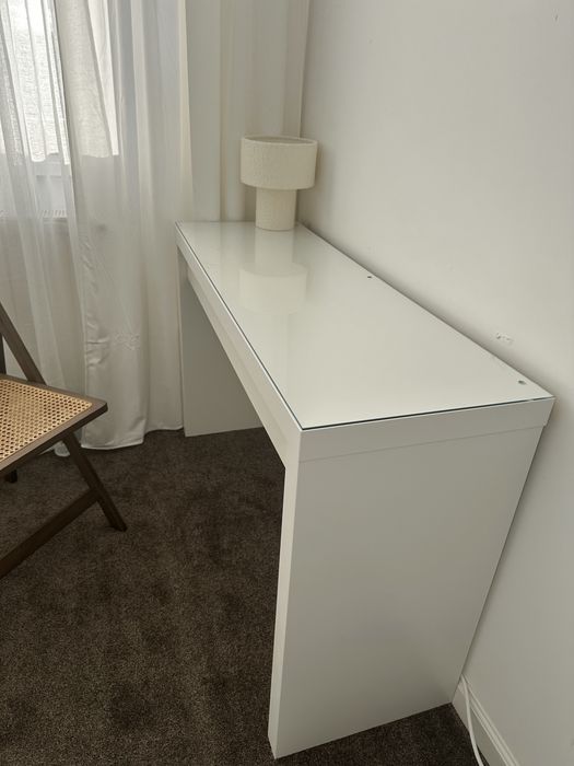 Nowa toaletka Malm Ikea