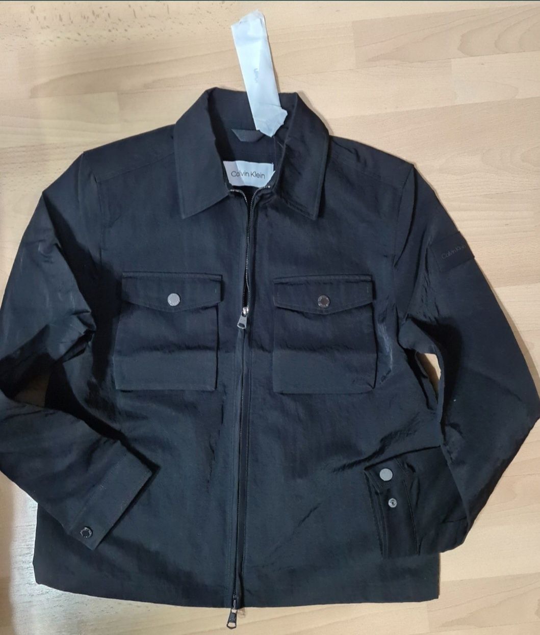 Kurtka przejściowa calvin klein.
