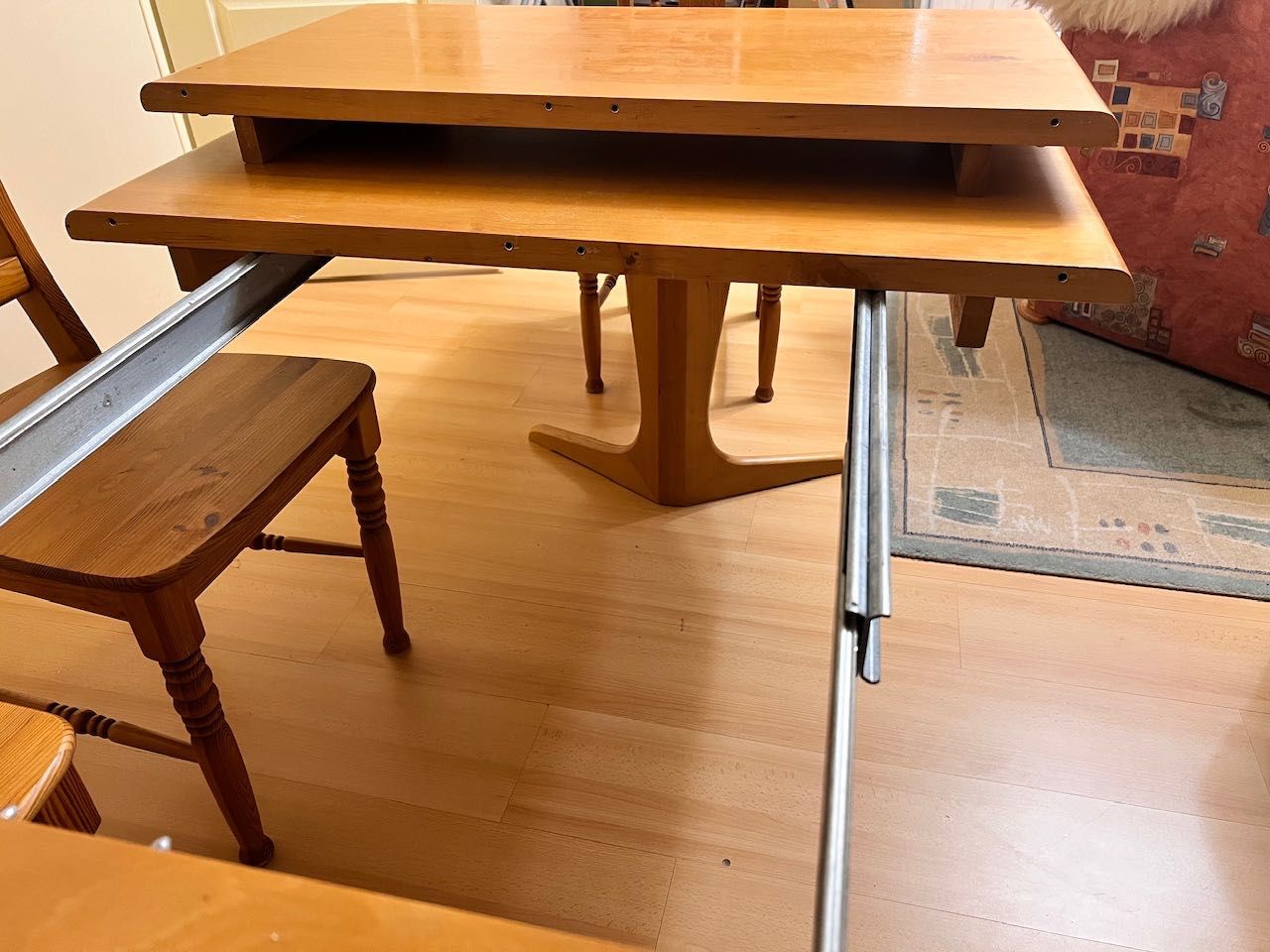 Drewniane krzesła stylowe 8 szt duży stół rozkładany 235x95 Olcha
