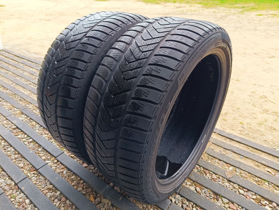 2x Opona Pirelli sottozero 3 255/40 R19 zimowe 0819r