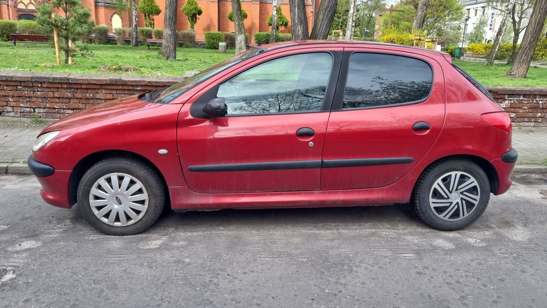 Peugeot 206 pilne 5 drzwi beznzyna