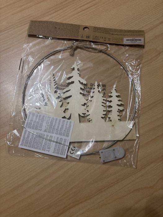 Wieniec / witraż bożonarodzeniowy